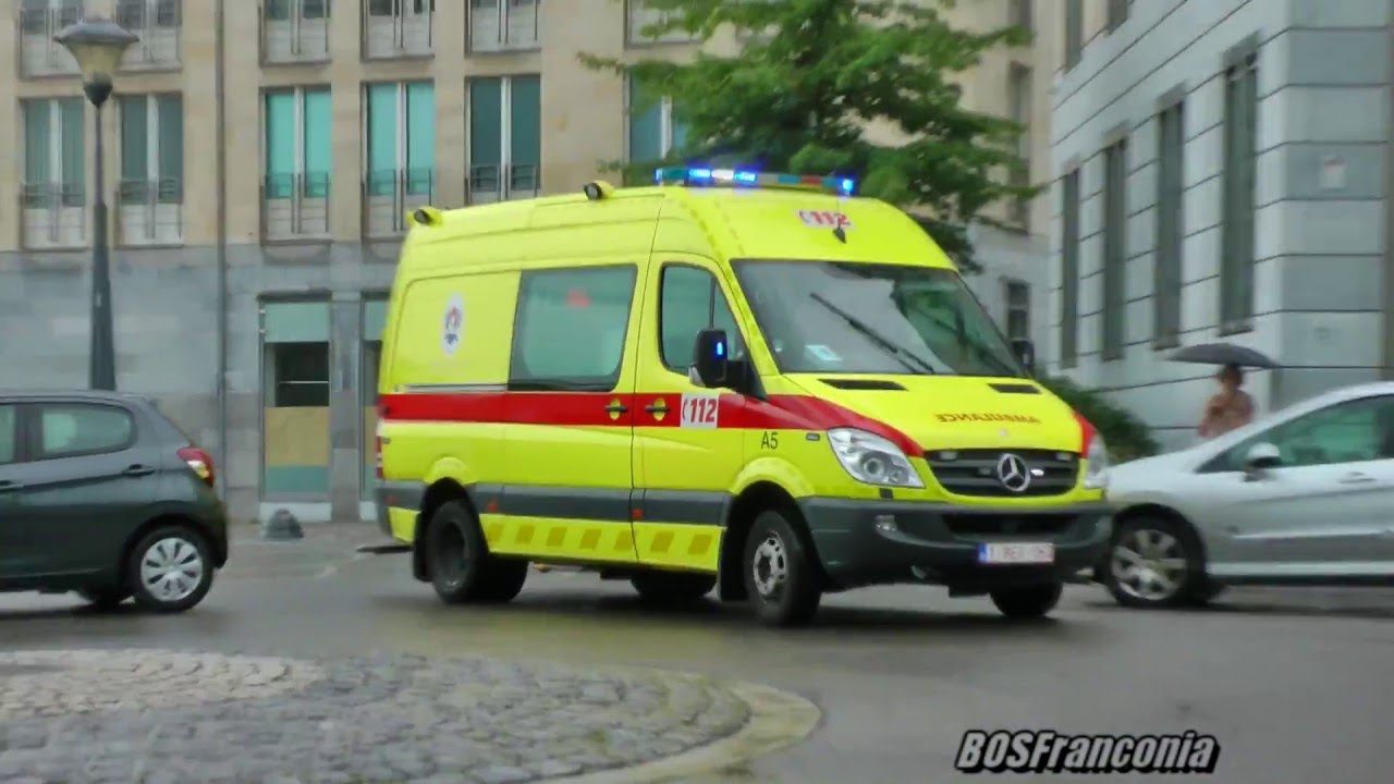 Compilation: Laddertruck + Police car + Ambulance Liège