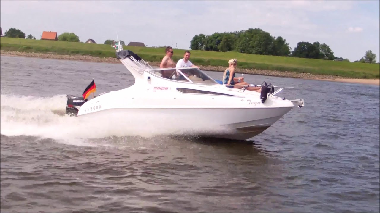 Motorboot fahren auf der Elbe 2017 unser Jahr
