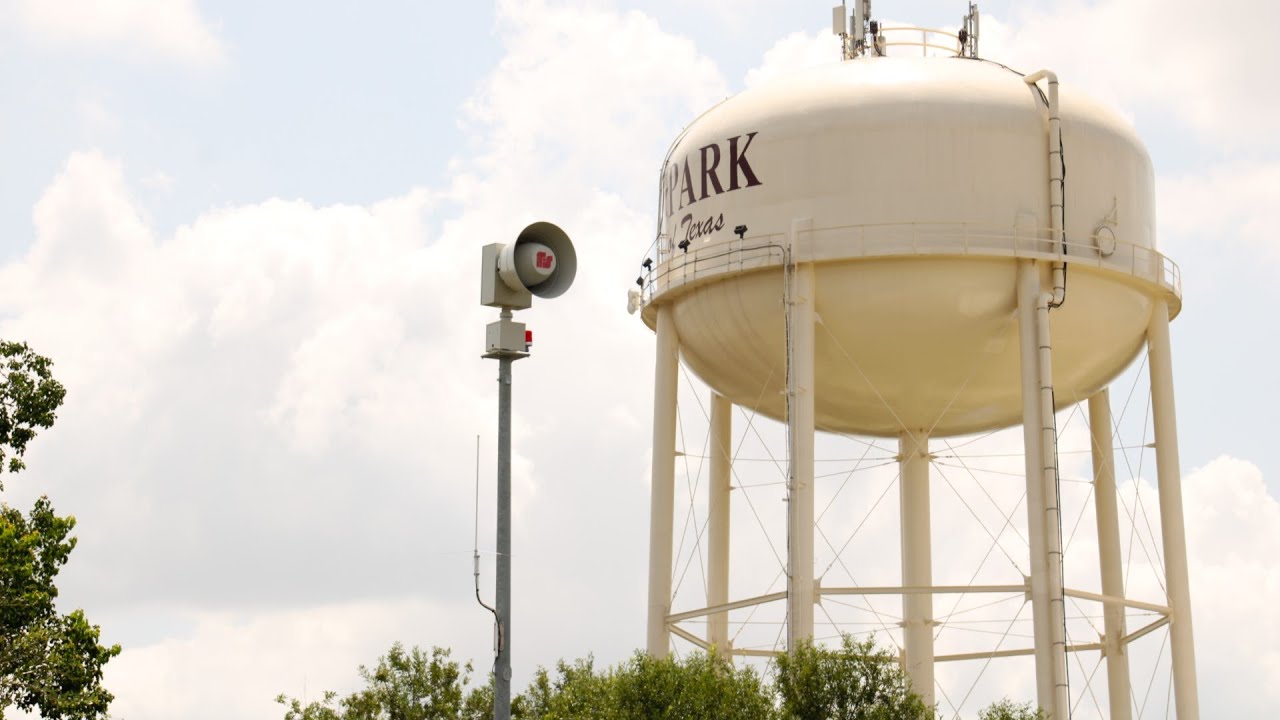 Federal Signal 2001-130+131DST Ambience | Deer Park, TX