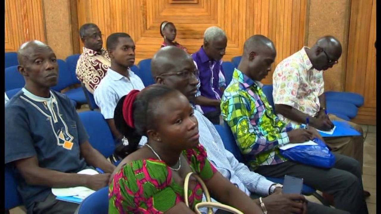 Comment lutter contre les usuriers pour le bien-&ecirc;tre des fonctionnaires ivoiriens?