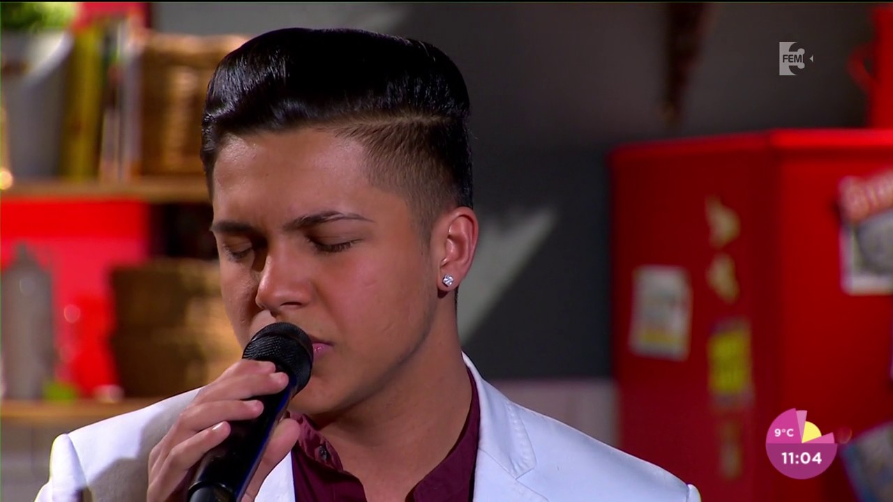 Berki Artúr: How Do You Keep The Music Playing - tv2.hu/fem3cafe