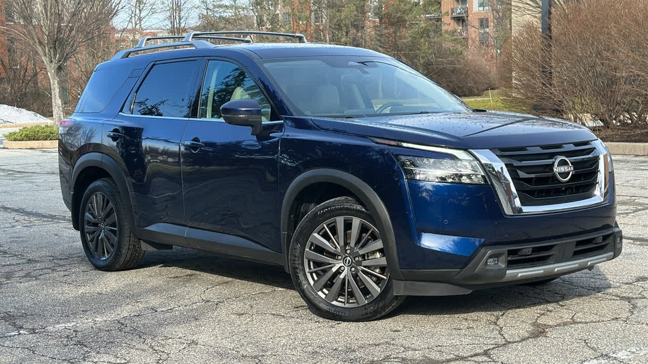 2022 Nissan Pathfinder SL West Chester, Downingtown, Coatesville, Exton, Malvern PA