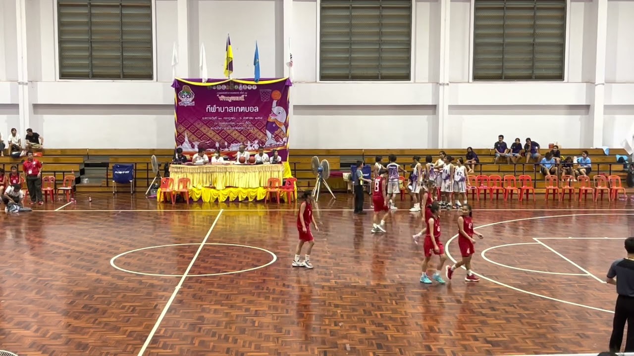 บาสเกตบอลหญิงเยาวชนแห่งชาติครั้งที่ 37  พัทลุงเกมส์ 5x5 นครปฐม Vs กรุงเทพ(Q3)