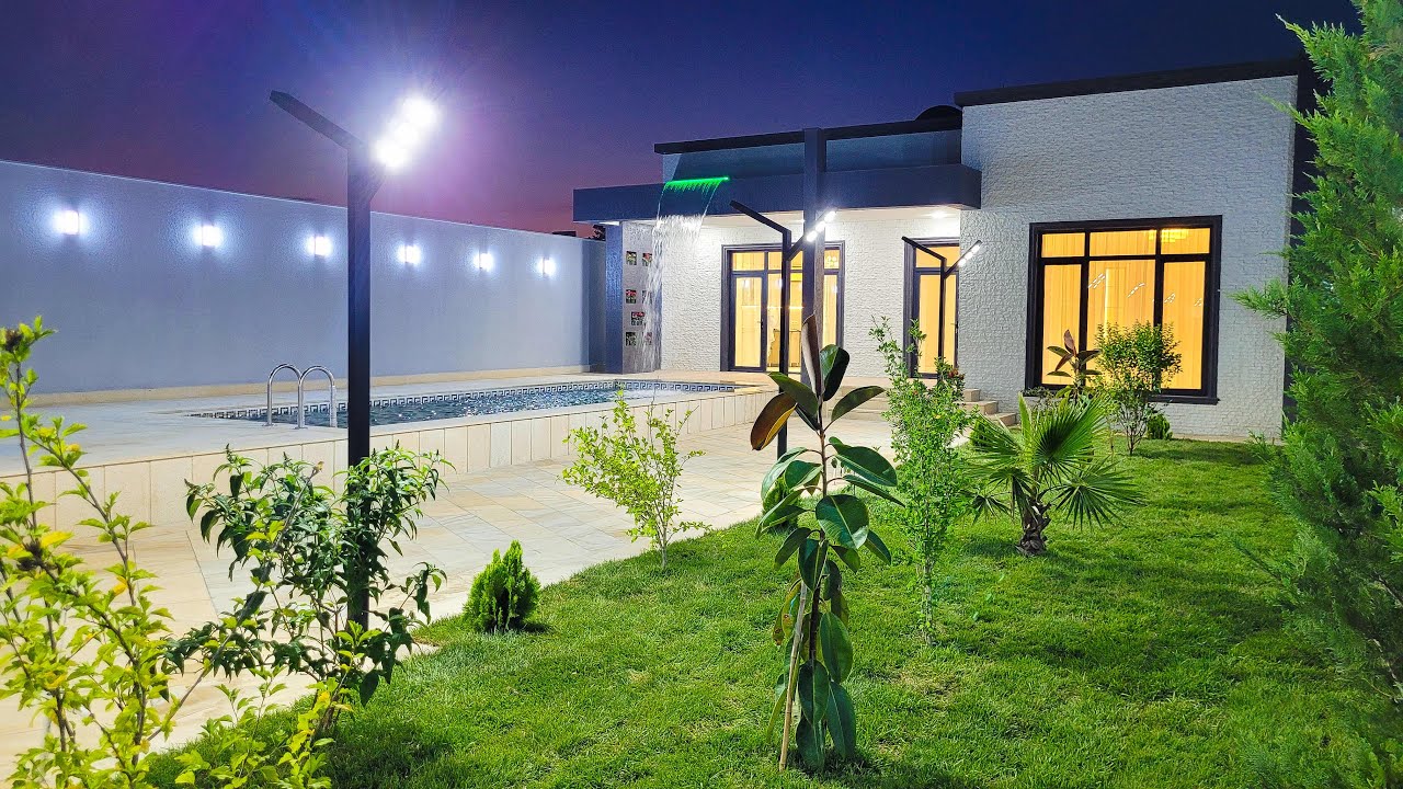 Şüvəlanda gözəl bir bağ evi-gecə görüntüsü ( 175 )