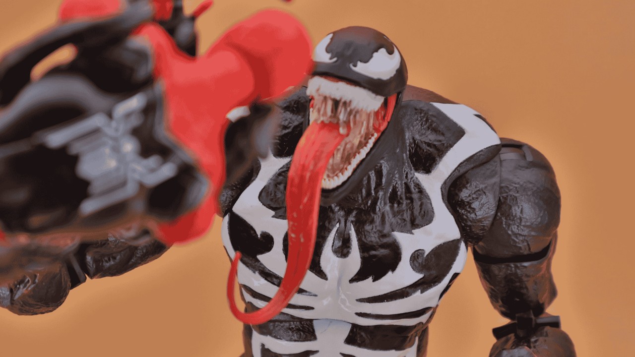 A fine contender for best Venom figure | Gamer verse Spider-Man 2 Venom Marvel Legends Figure