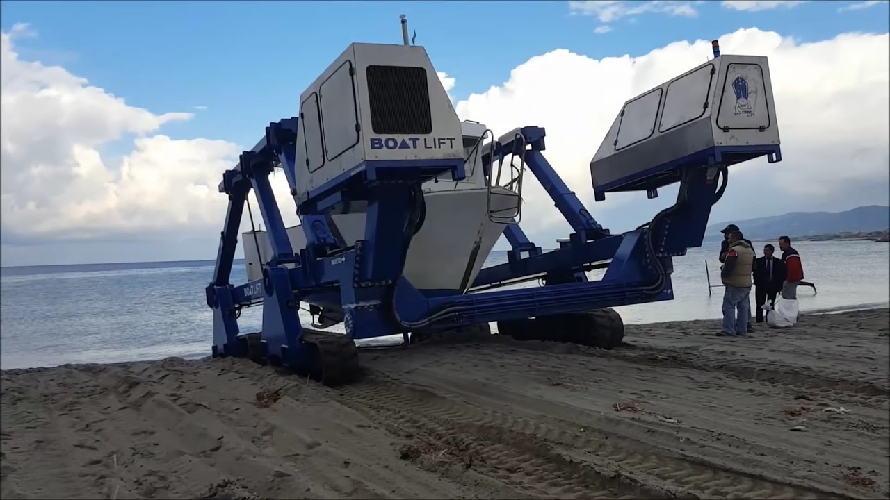 CROC LIFT - Amphibious boat trailer on tracks