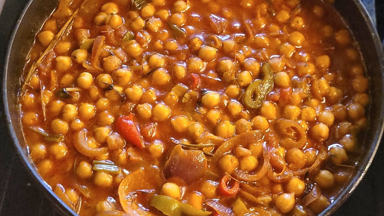 COOKING FRY DUMPLINGS AND CHICK PEAS 