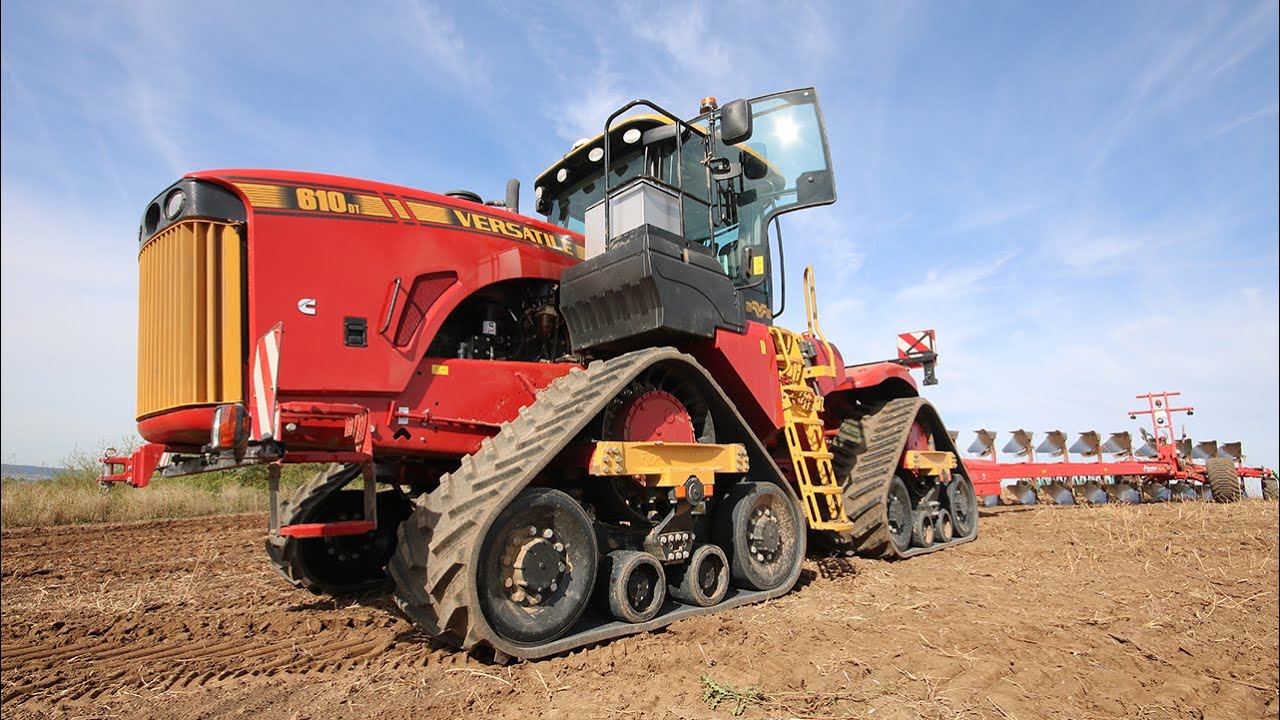 Versatile 610 DT Delta Track pulling Kverneland PW 12 furrow plough pretty fast +++ Take VI