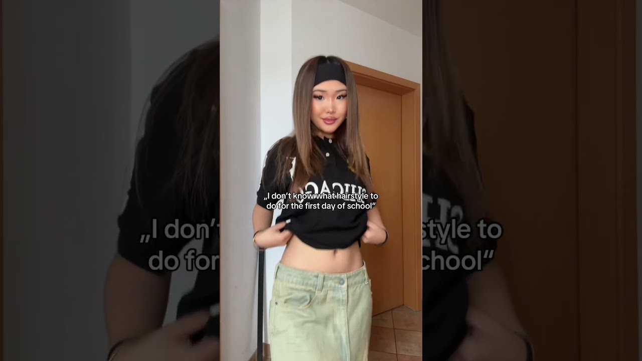 Easy hairstyles for ur first day of school Which hairstyle is ur fav-: #shorts #short #stelbe