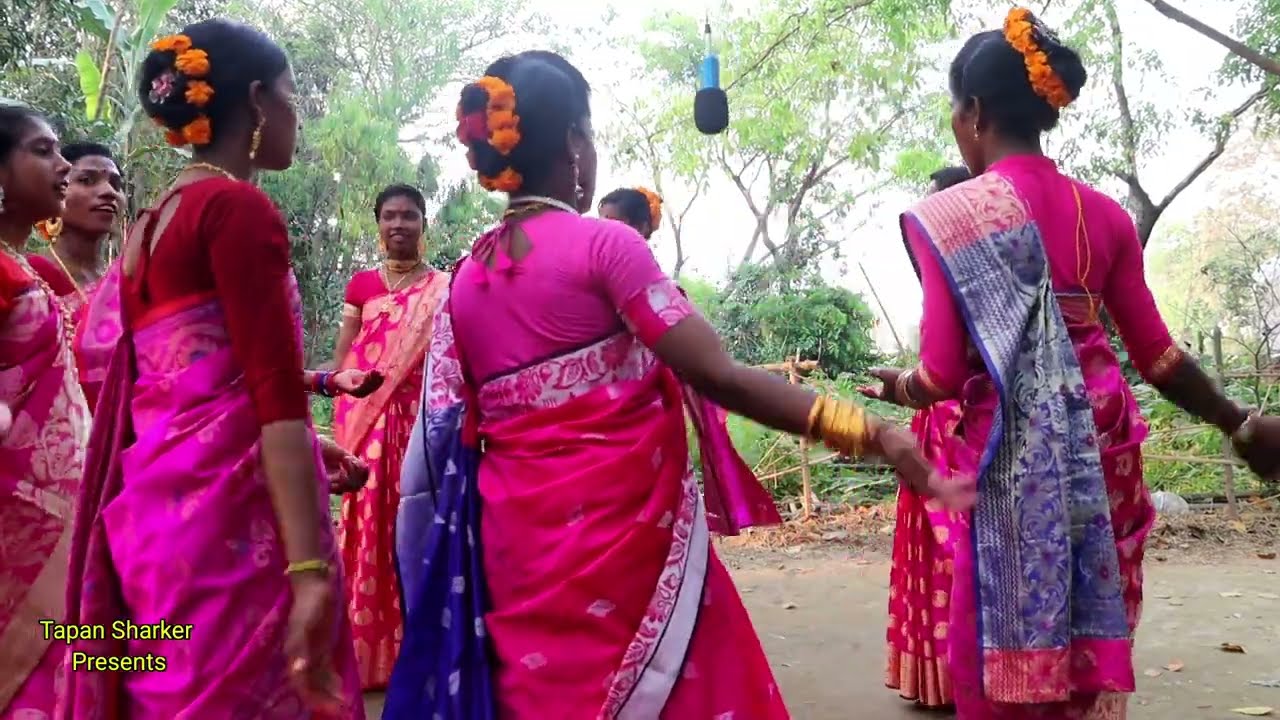 বাইজ্জোনারে শ্যামের বাঁশি....সিলেট  অঞ্চলের রাধারমণ দত্তের বিখ্যাত ধামাইল গান। Famous Dhamail Song.