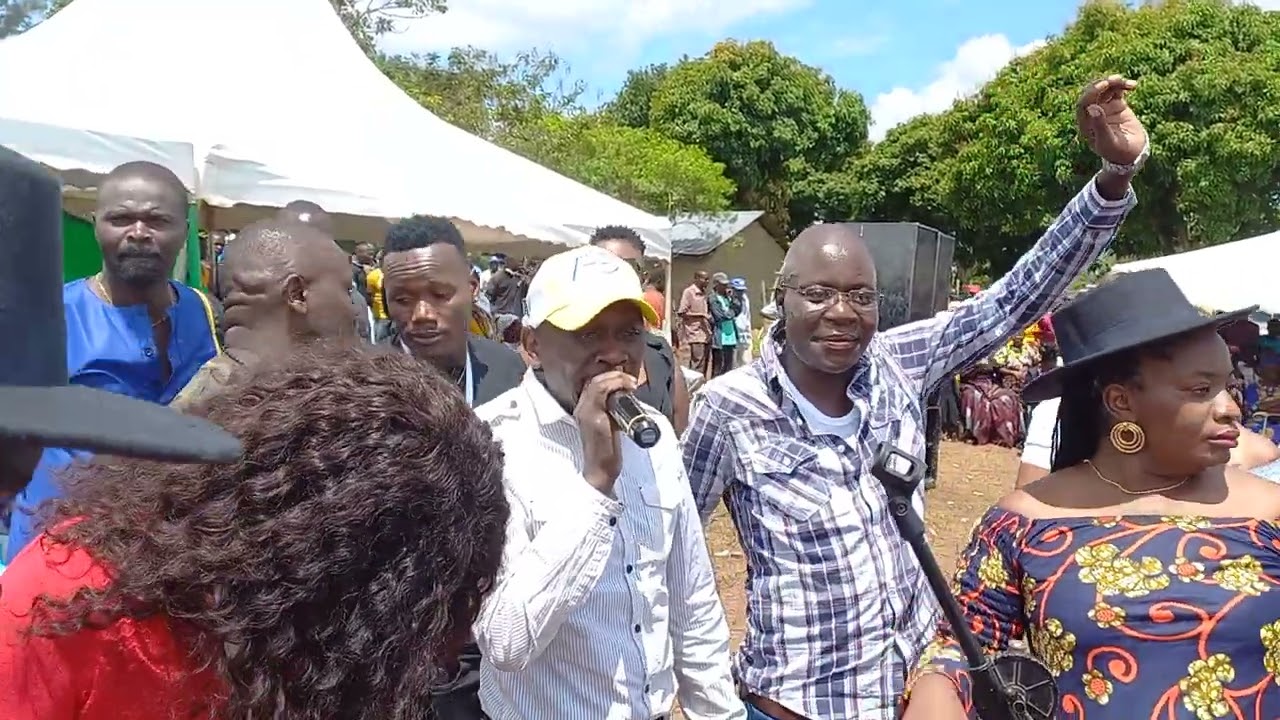 OTIENO SMALL PERFORMANCE AT CMM CLEMMO'S BURIAL