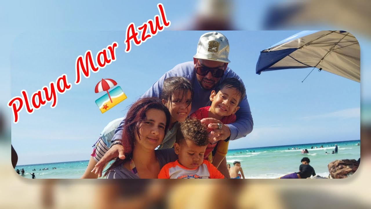 Playa marazul. Salida en familia