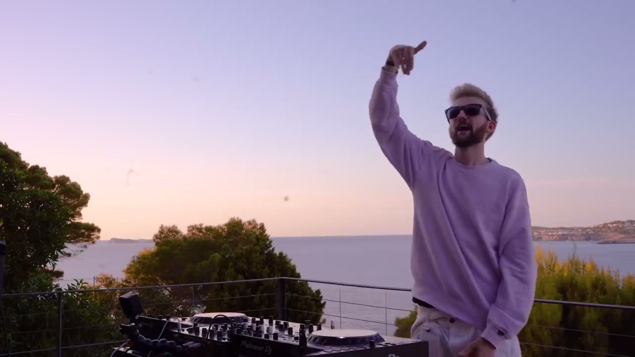 summer nostalgia   rihanna, avicii, justin bieber, kygo, selena gomez, alok, bastille, david guetta