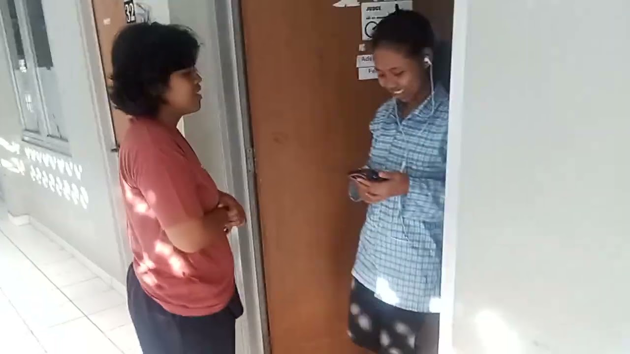 Lagi jailin kaka aku