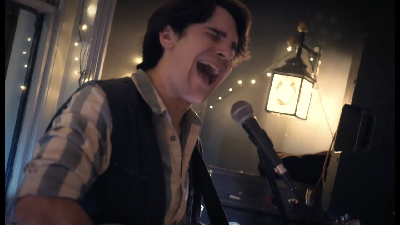 Jake A.D - I'm Ready (Muddy Waters cover live at the Mulberry)