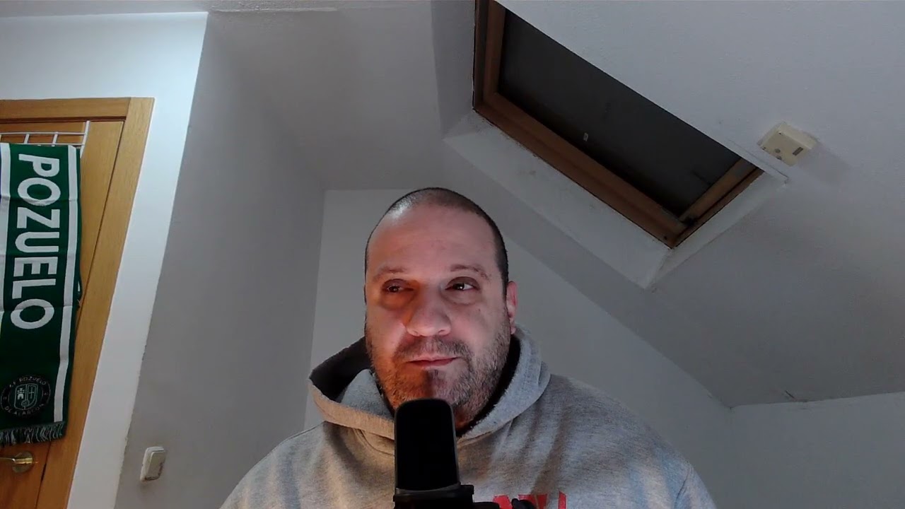 DE PLACAS Y LEYENDAS