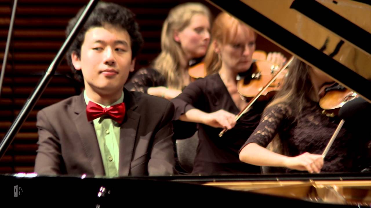 Edvard Grieg: Piano Concerto in A Minor op. 16 | Yuanfan Yang