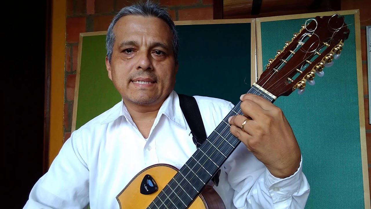 Tutorial # 3 de cuatro puertoriqueño.Elvio Ruiz