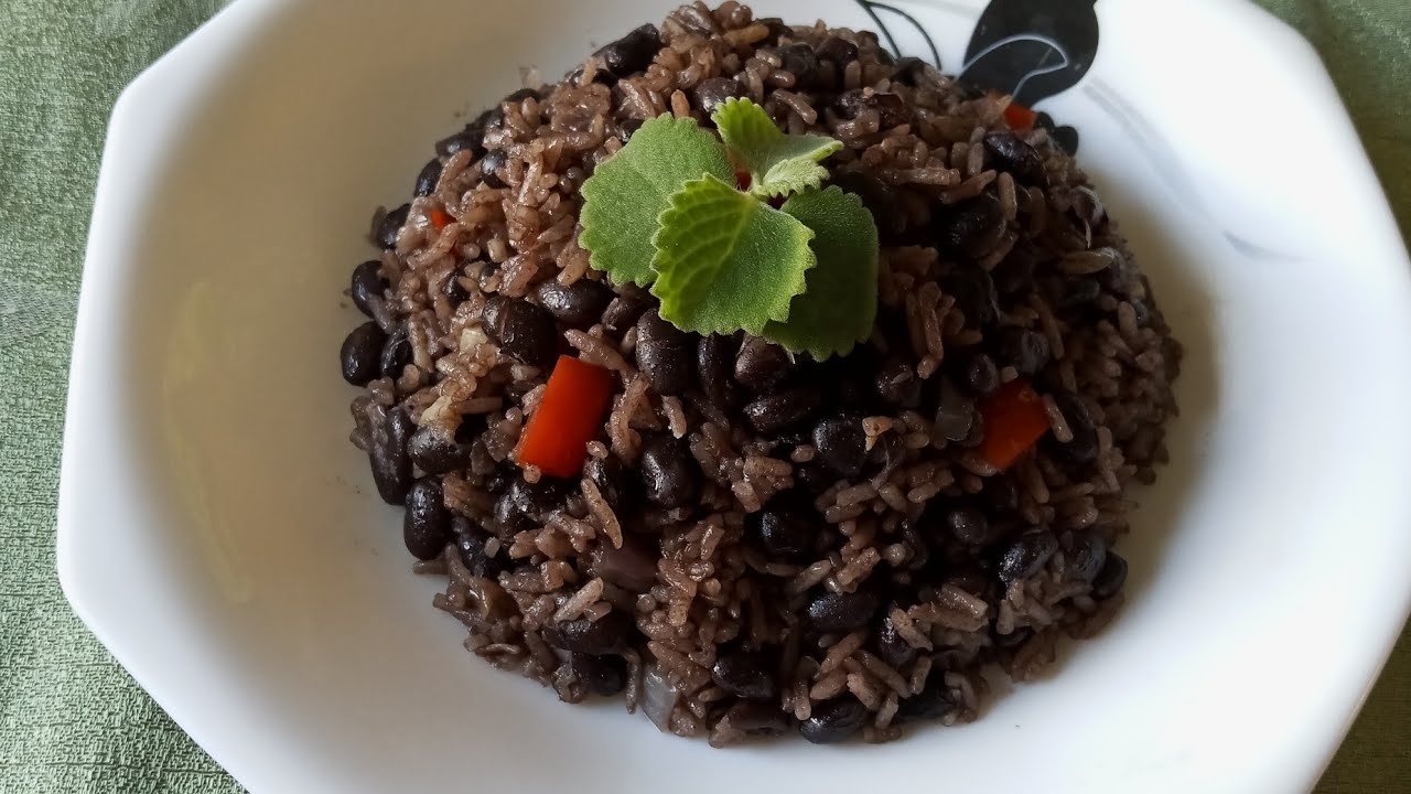 Como hacer Arroz congris cubano, desgranado, receta cubana. Fácil y Sabroso 😃😄, Cocinando con Irina