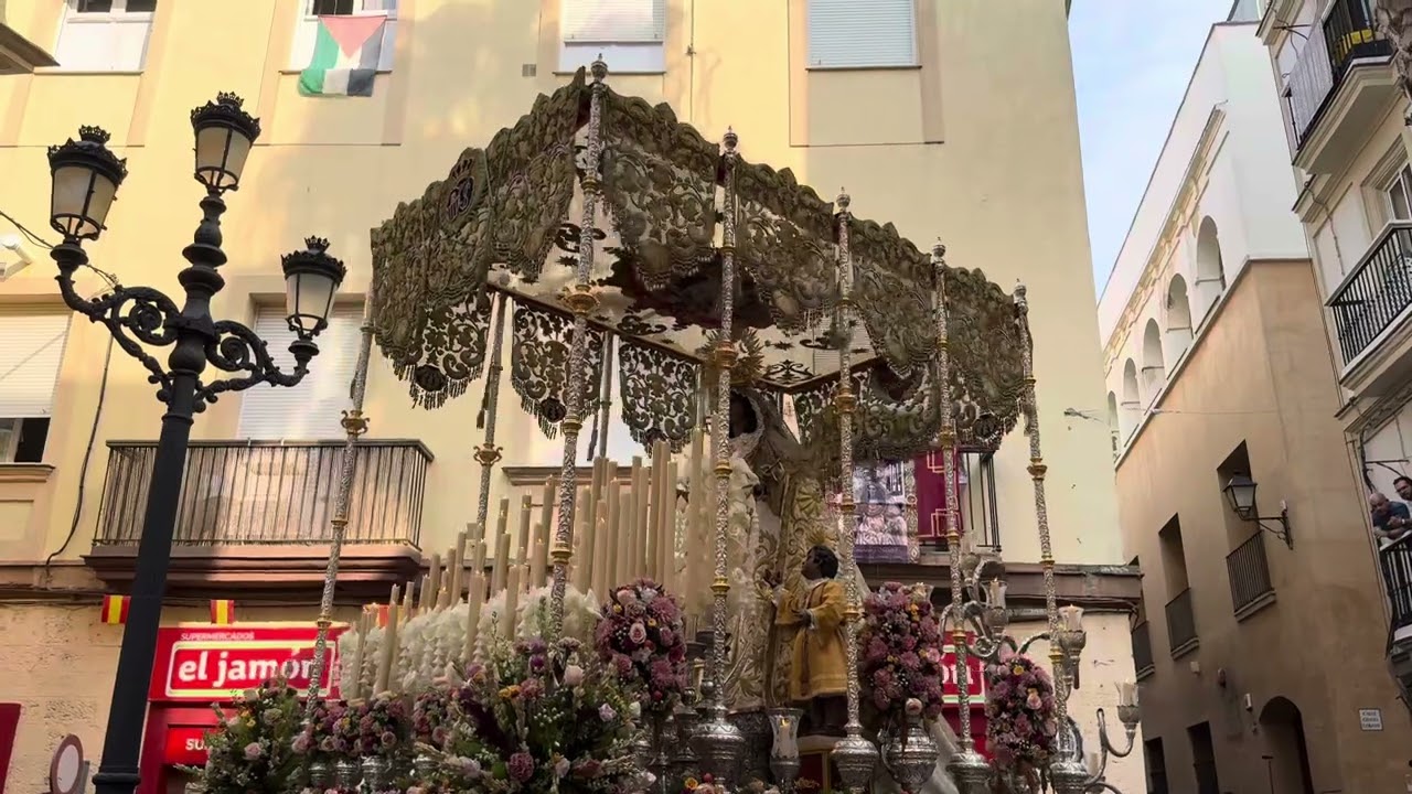 Salida de la Virgen de la Merced de Cadiz 2024