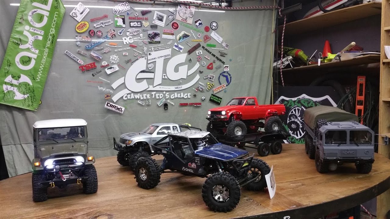 Crawler Teds Garage - 403RC In The Garage with the Beast and other rigs