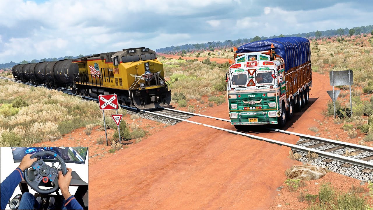 Total Idiots On The Road【E44】Train Vs Truck *ACCIDENT*