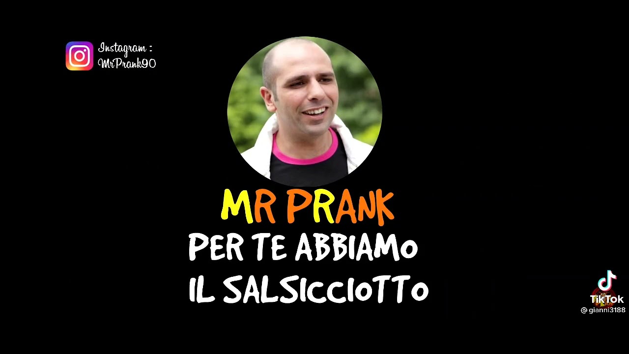 Checco Zalone chiama