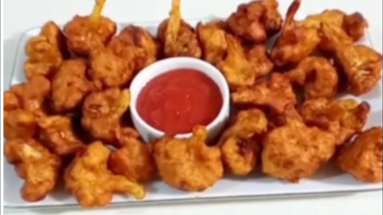 মুচমুচে মুখরোচক ফুলকপির পাকোড়া তৈরি। 
