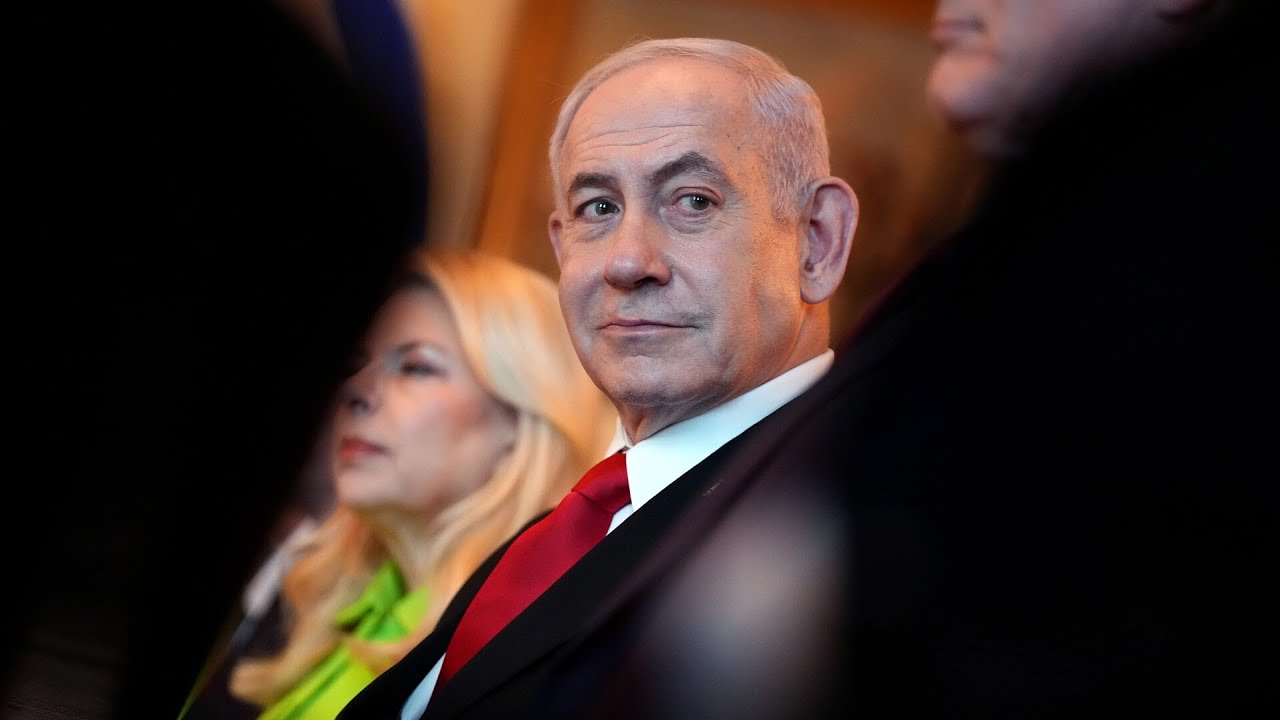Benjamin Netanyahu holds limited security meeting
