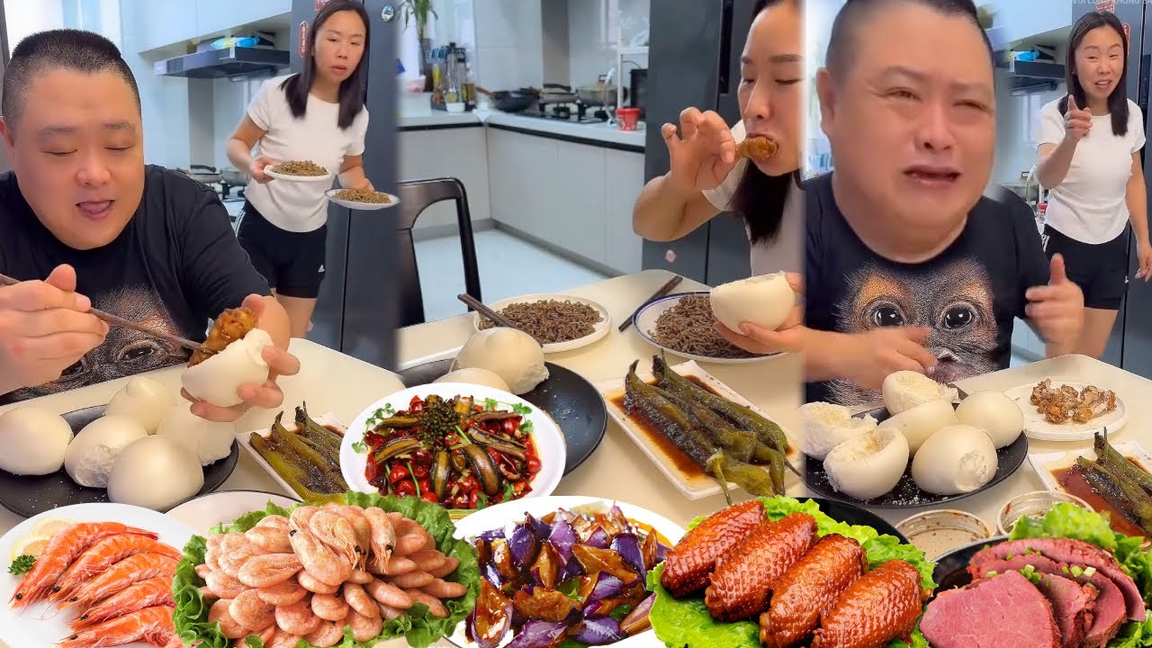 Ông chồng keo kiệt của tôi muốn ăn hết cái đùi gà một mình, nên tôi bắt anh ấy gặm xương.