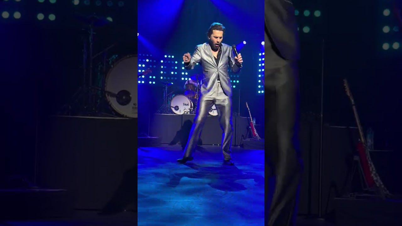 It’s Now Or Never / Such A Night - Bouke rocks Elvis - De Spiegel Zwolle 13 februari 2026