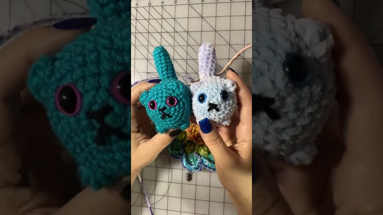 CraftyWitch232 is live!