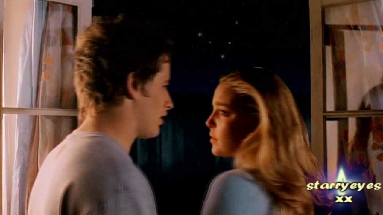 Michael/Isabel - Echo
