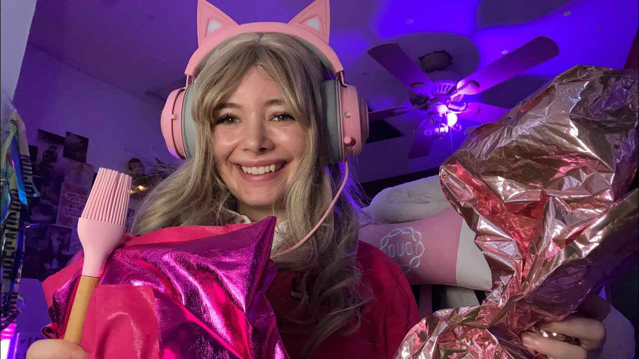 ASMR 💖 PINK TRIGGERS💖 (lots of tapping, scratching and more)