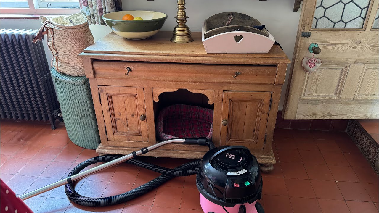 Weekly Home Blessing | Vacuum | Flylady System