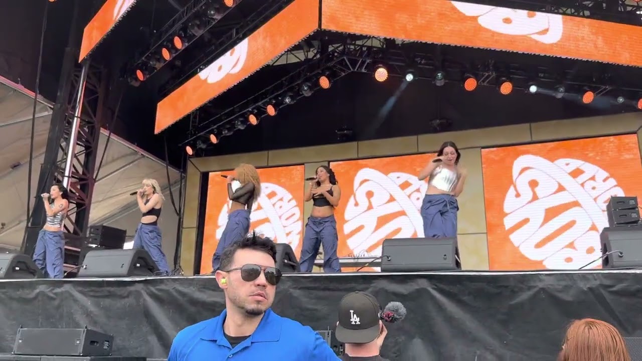 boys world - girlfriends (5/13/23) at ucsd sungod festival