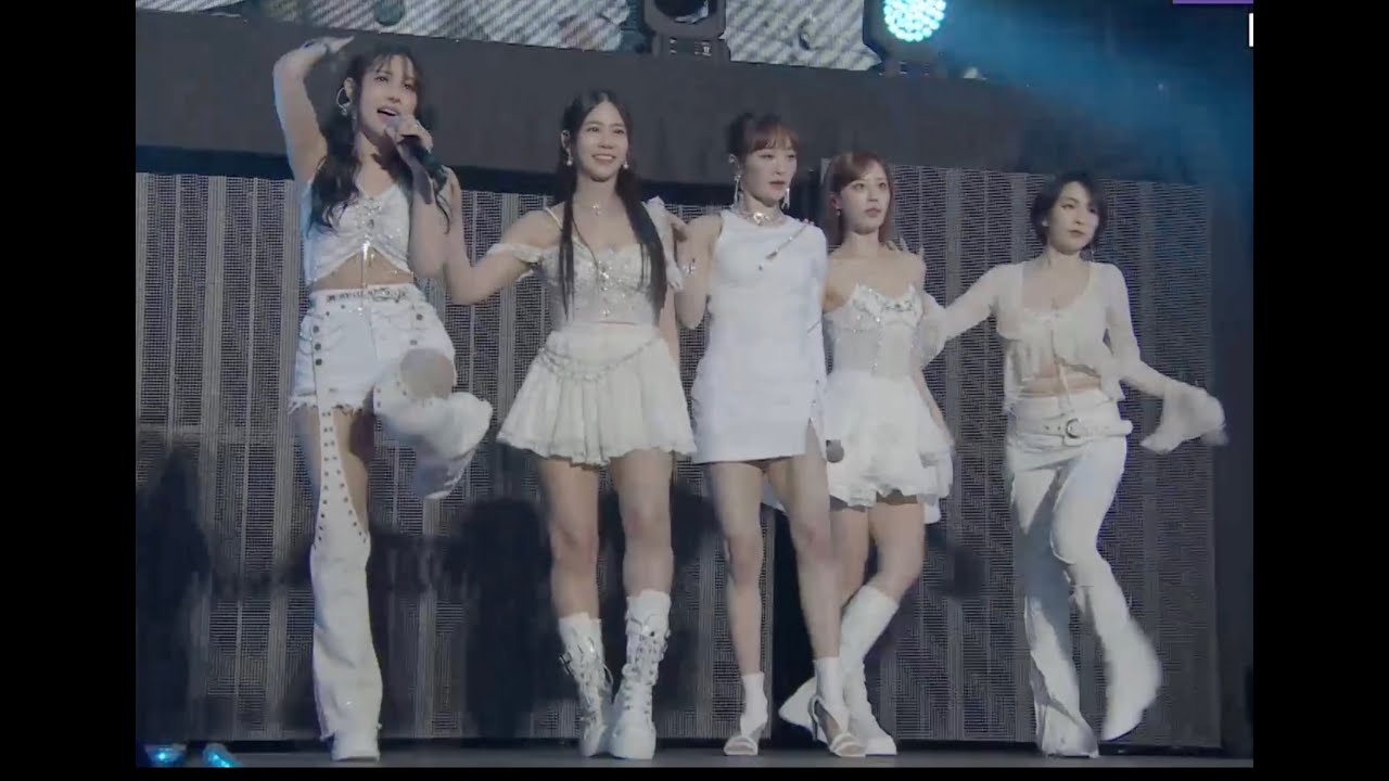 KARA on stage at Kstyle Party 2025 - source : ABEMA TV