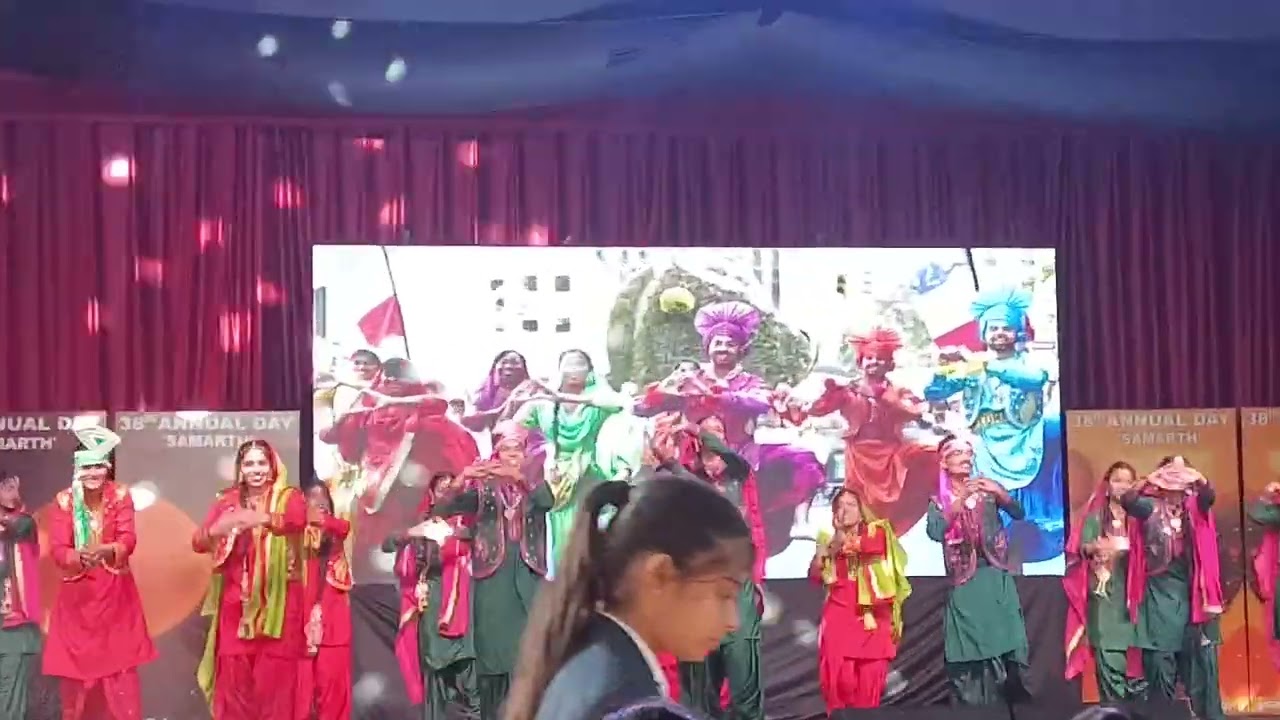 Bhangra Dance performance HOLY CHILD SR SEC SCHOOL HISAR STUDENT CLASS 10 🕺💃👌💫✨🎵#danceperformance 