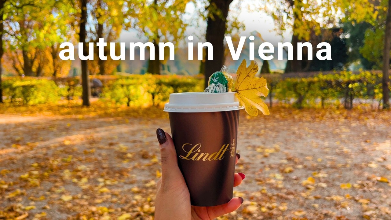 Vienna in Autumn 🍁 First Christmas Market + City Walk!
