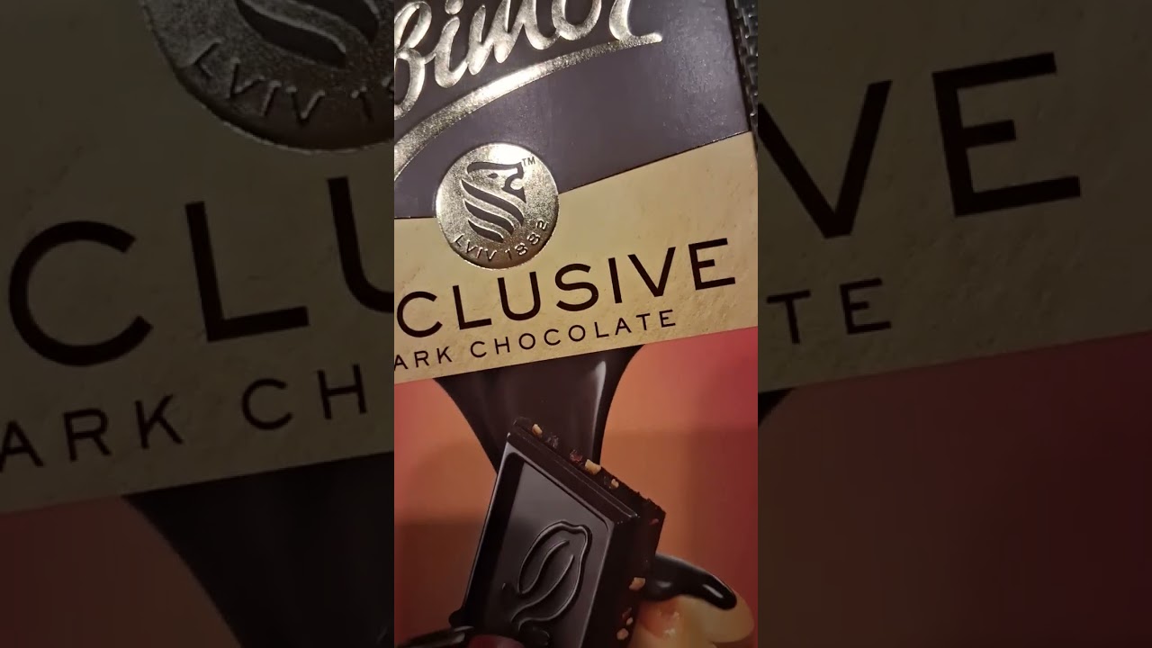 Exclusive Dark Chocolate Chili & Apricot 