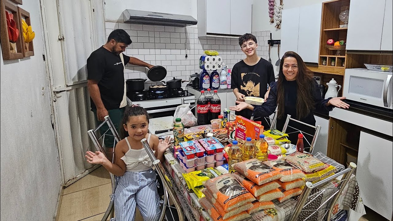 4 MESES SEM FAZER COMPRAS DO MÊS 😱