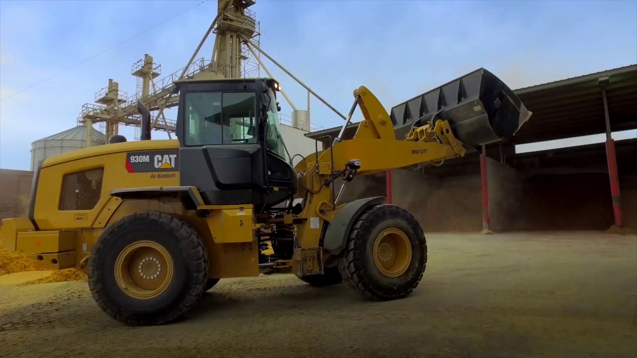 Cat&reg; 930M Ag Handler Small Wheel Loader &ndash; Overview