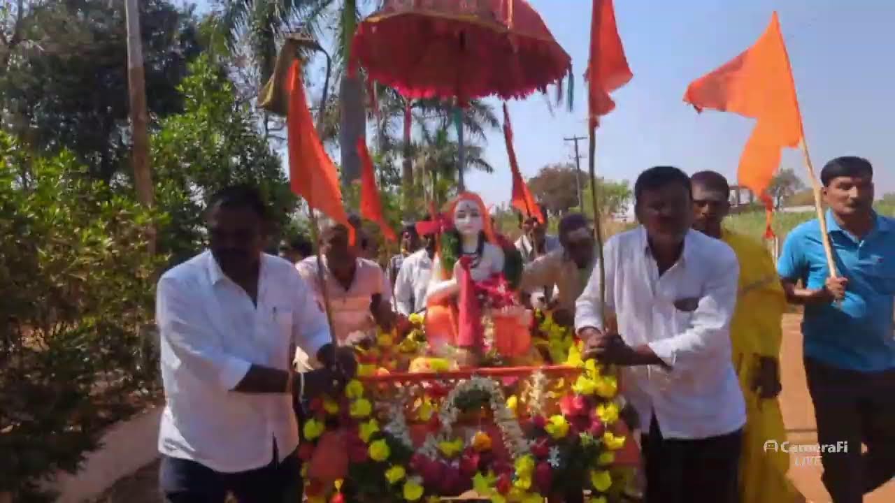 ఆది శంకరాచార్యయుల ఉరేగింపు