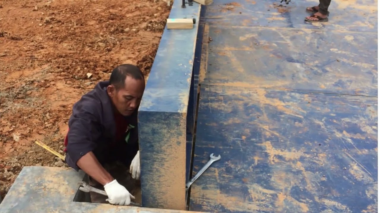 Proses pemasangan timbanga truk Gewinn Kapasitas 20 ton x 10 kg di PT Ina Zefanya Ataya