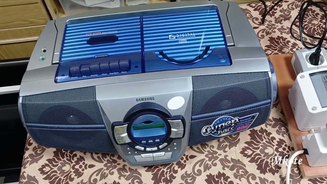 (Live_2) Магнитола Samsung RCD-M50B: обзор, небольшой ремонт, тест.