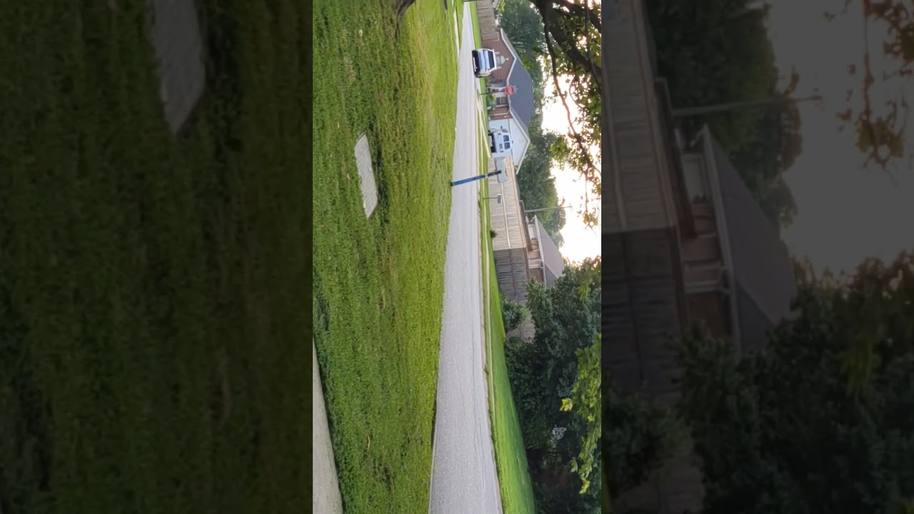Centerton arkansas cop runs the second stop sign today, 5/23/24