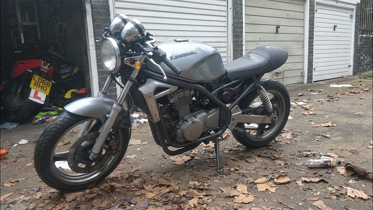 Kawasaki er5 cafe racer, project, build, brake service, seat fitting, bits and pieces. #motorcycle