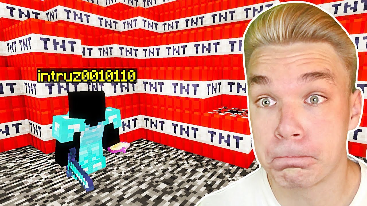 WYGRAŁEM z INTRUZEM!! musi OPUŚCIĆ SERWER... w Minecraft