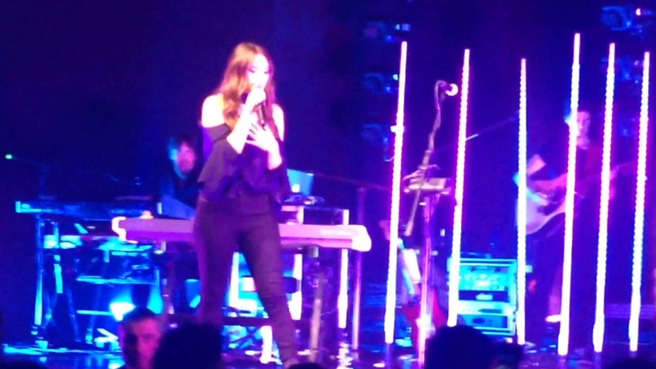 Francesca Michielin - E Con te di20areLive a Milano,Fabrique 06.10.2016