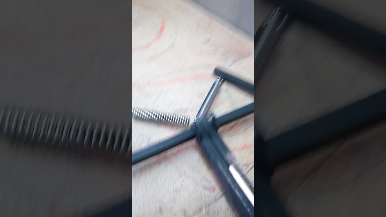 Арбалет перевёл пружины.